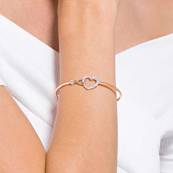 Amazon | Swarovski スワロフスキーInfinity クリスタル