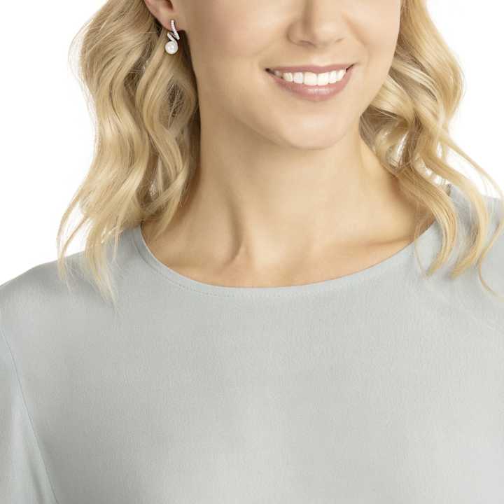 Model Shot