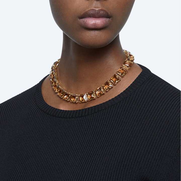 Model Shot