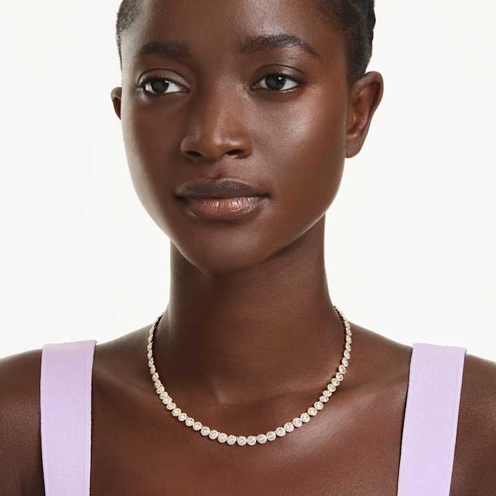 Model Shot