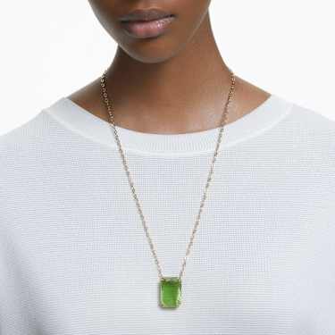 Colgante Millenia, Talla octogonal, Verde, Baño tono oro - Swarovski, 5619491
