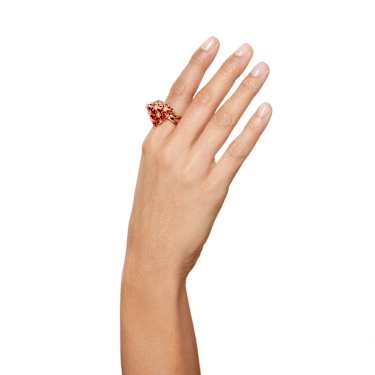 Curiosa cocktail ring, Triangle cut, Red, Gold-tone plated - Swarovski, 5630289
