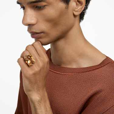 Anel cocktail Harmonia, Cristal de grandes dimensões, Dourado, Lacado a dourado - Swarovski, 5642340