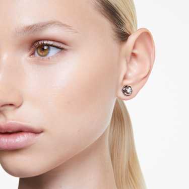 Clous d'oreilles Numina, Taille ronde, Blanches, Métal plaqué ruthénium - Swarovski, 5677941