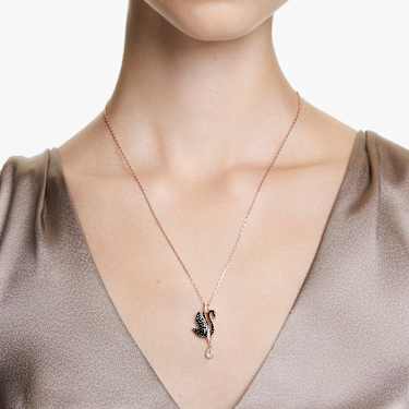 Pendentif Swan, Cygne, Noir, Placage de ton or rosé - Swarovski, 5678045