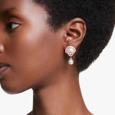 Brincos compridos Idyllia, Crystal Pearl, Concha, Branco, Lacado a rosa dourado - Swarovski, 5689196