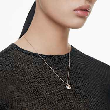 Dextera จี้สร้อยคอ, เจียระไนทรงกลม, ขาว, ตกแต่งผิวด้วยโรสโกลด์ 18K - Swarovski, 5692257