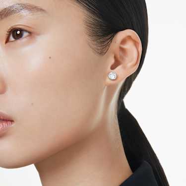 Imber ต่างหูเม็ดเดี่ยว, เจียระไนทรงกลม, ขาว, เคลือบโรเดียม - Swarovski, 5696073