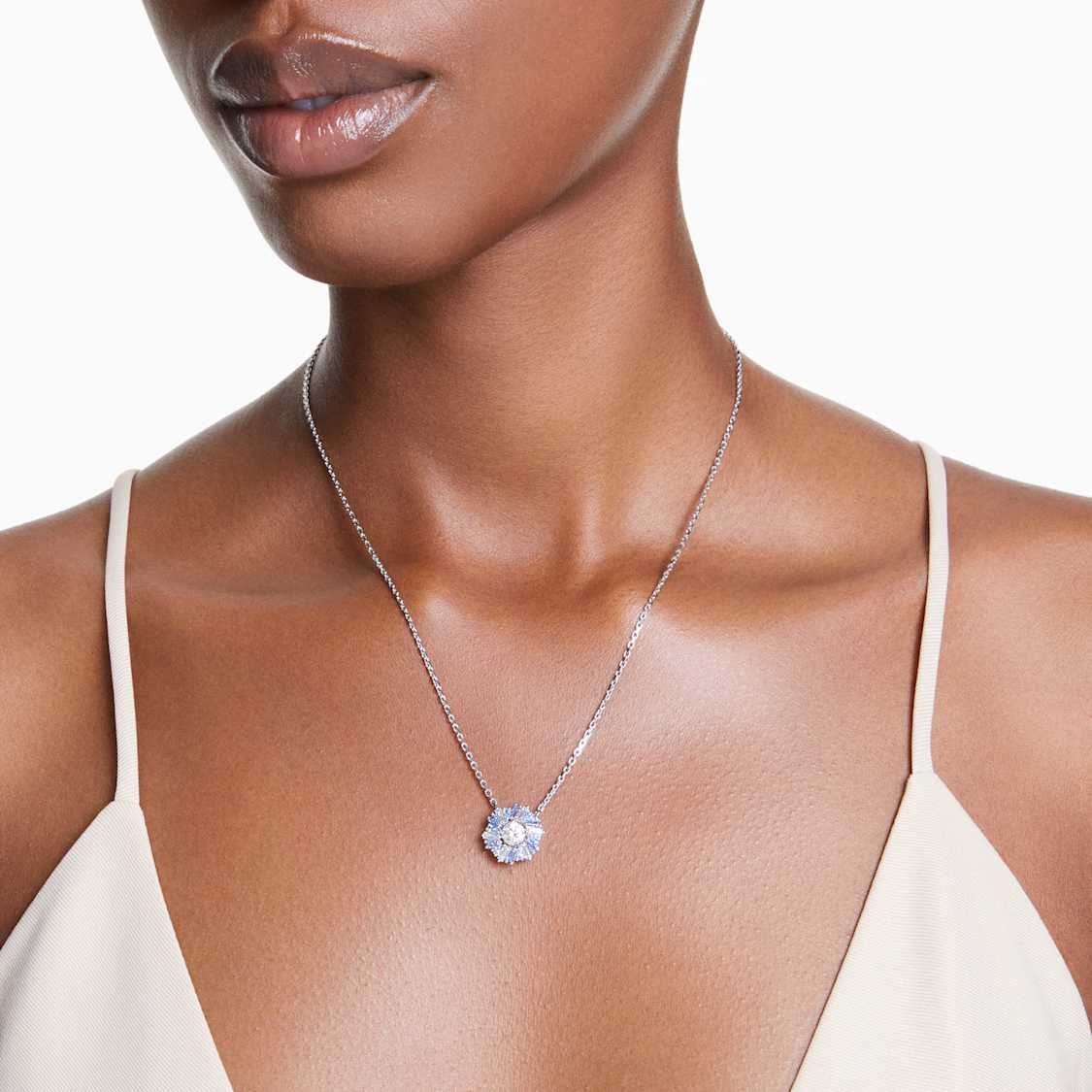 Idyllia pendant, Mixed cuts, Flower, Blue