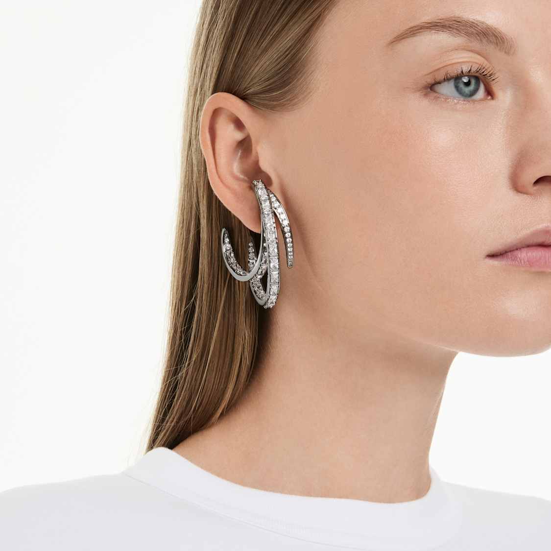 The Vienna Collection ear cuff set (3), Feather, Ruthenium plated by SWAROVSKI