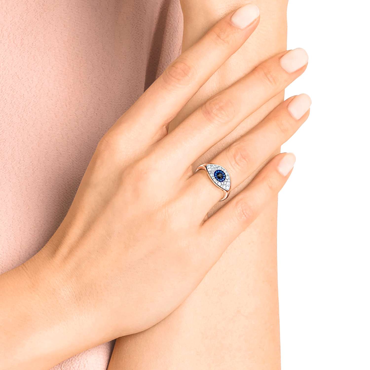 Swarovski Symbolic Evil Eye Yuzuk Mavi Pembe Altin Rengi Kaplama Swarovski Com