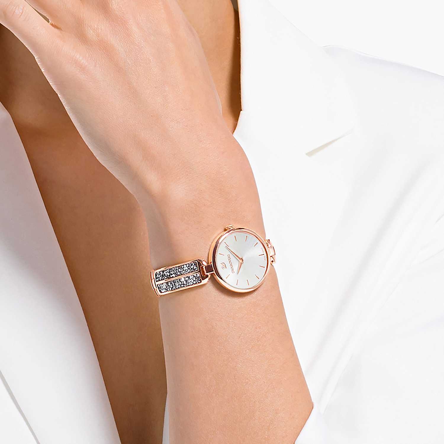 Montre Dream Rock, Bracelet en métal, Ton argenté, Finition or rose |  Swarovski.com