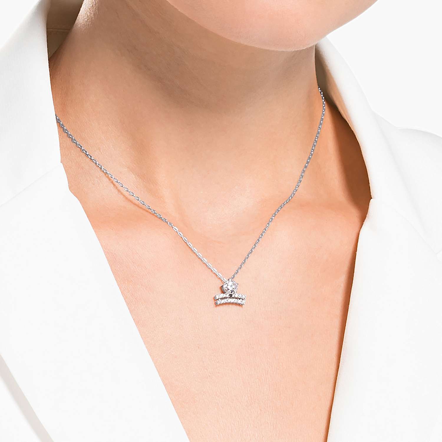 Zodiac Ii 链坠 天秤座 白色 多种金属润饰 施华洛世奇swarovski Com Cn Zodiac Ii 链坠 天秤座 白色 多种金属润饰 施华洛世奇swarovski Com Cn