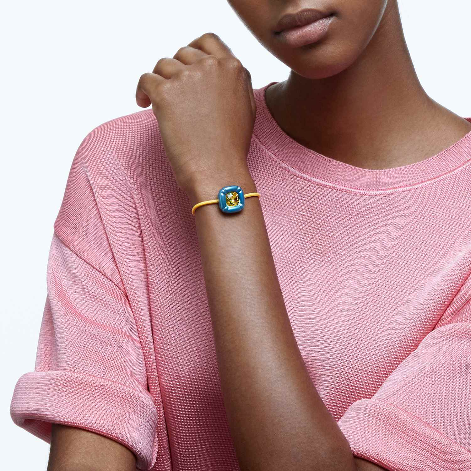 Dulcis ブレスレット, クッションカット, ブルー | Swarovski.com Dulcis ブレスレット, クッションカット, ブルー | Swarovski.com