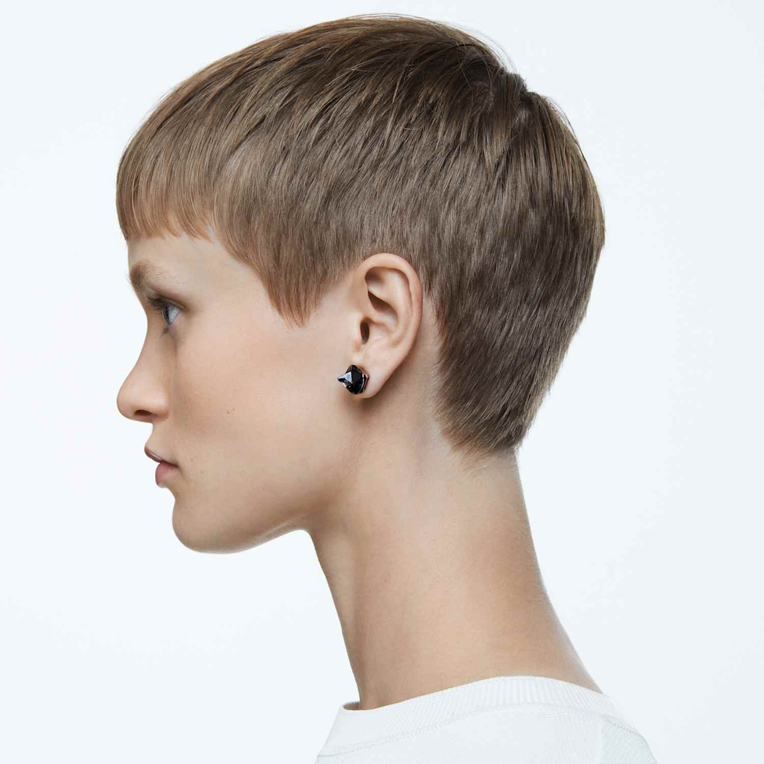 スワロフスキー Swarovski Ortyx スタッドピアス ピラミッドカット