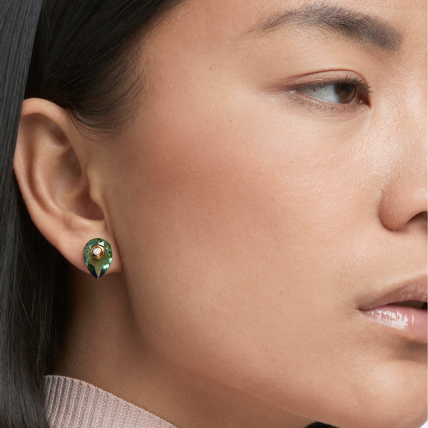 Women's Gold Plated Green Glass Gem  Stud Earrings 