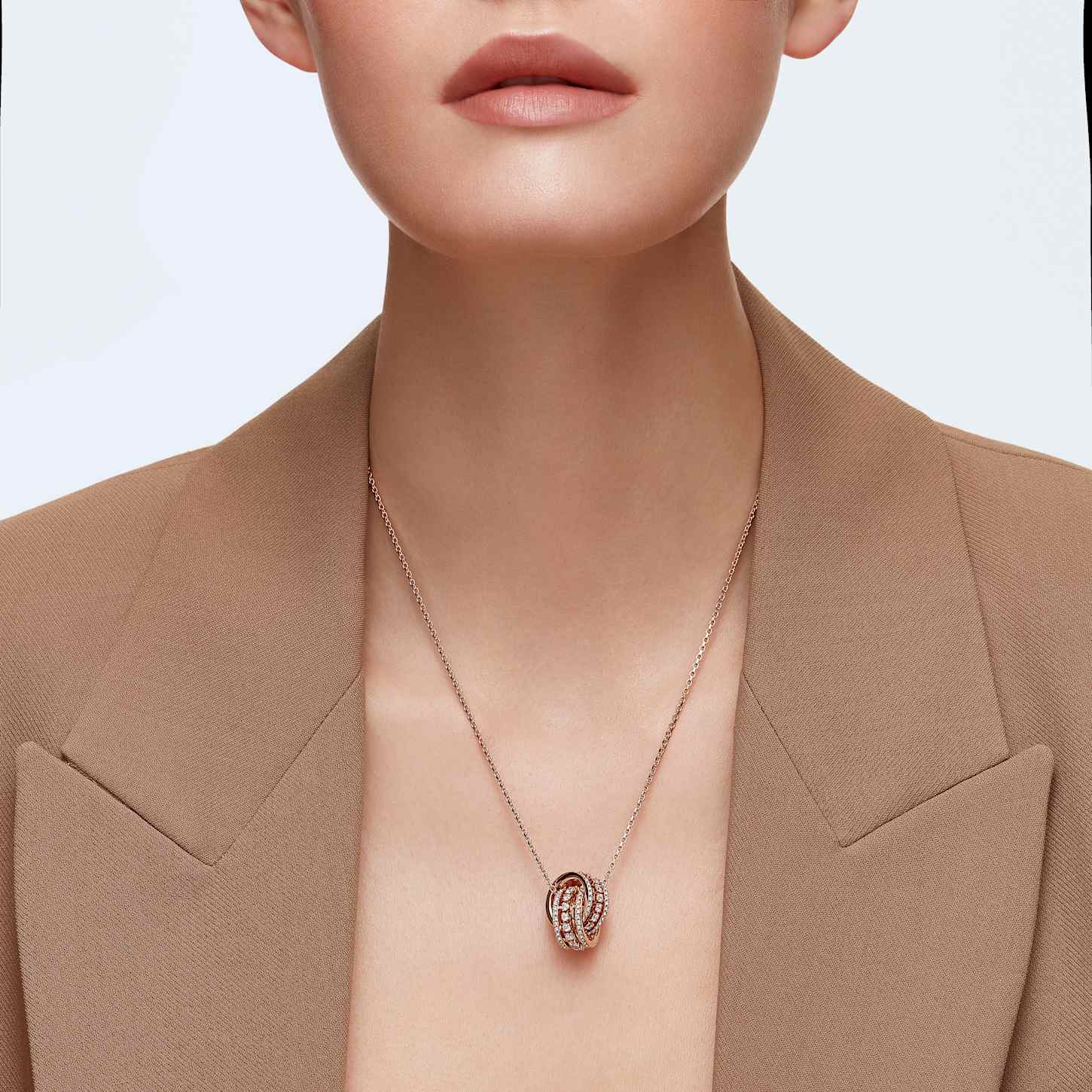 further-pendant--intertwined-