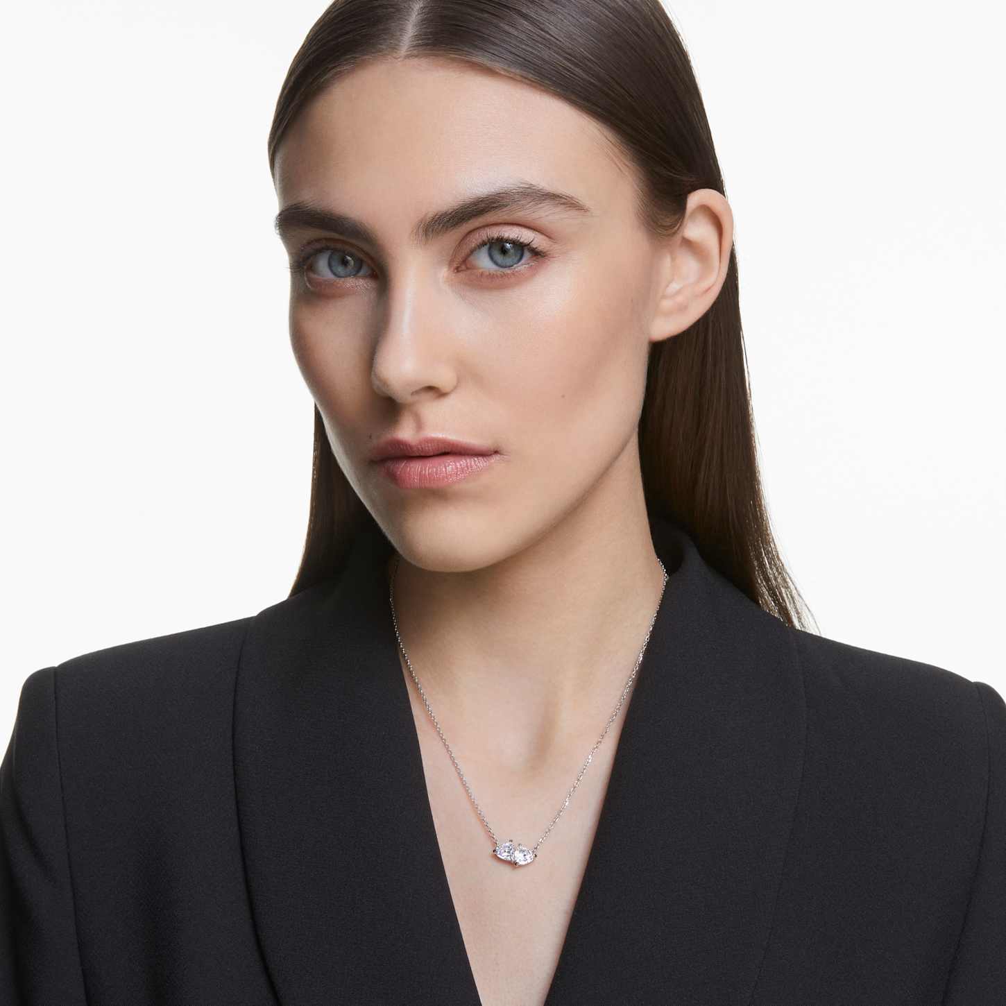 mesmera-necklace--heart--white