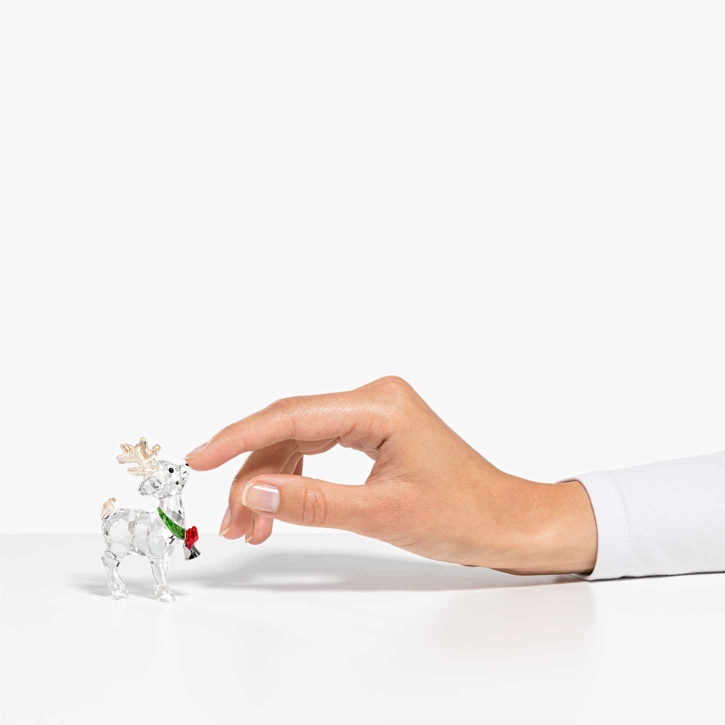 santa’s-reindeer-swarovski-