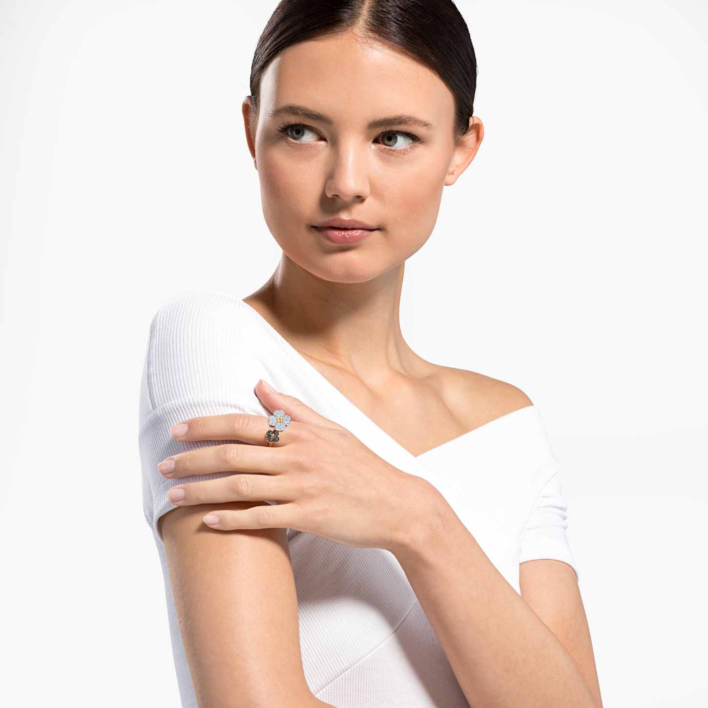 Latisha Ring, Black, Rose-gold tone plated - Swarovski, 5534946