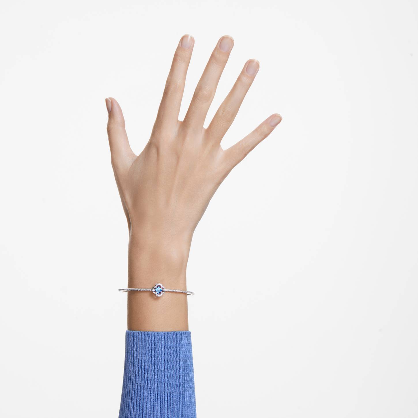 Una bangle, Clover, Blue, Rhodium plated | Swarovski