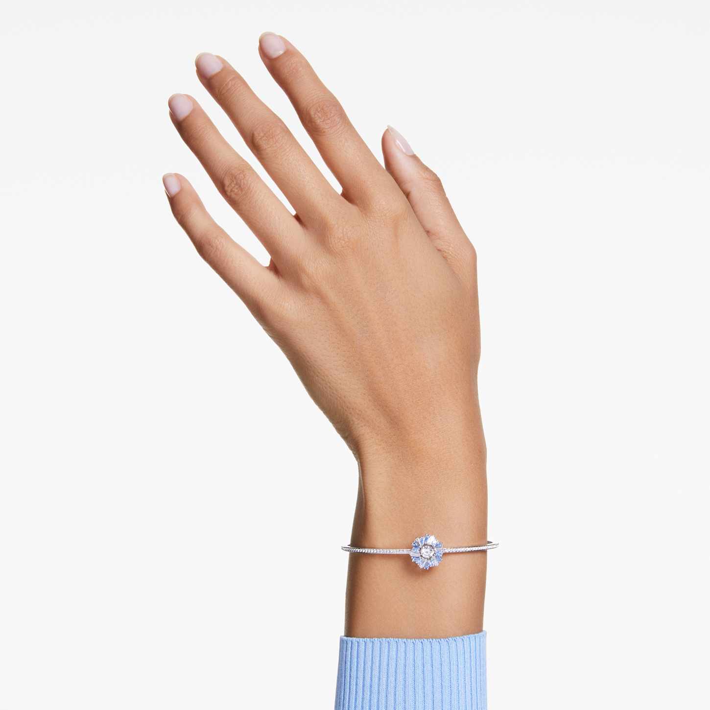 Idyllia bangle, Flower, Blue, Rhodium plated | Swarovski