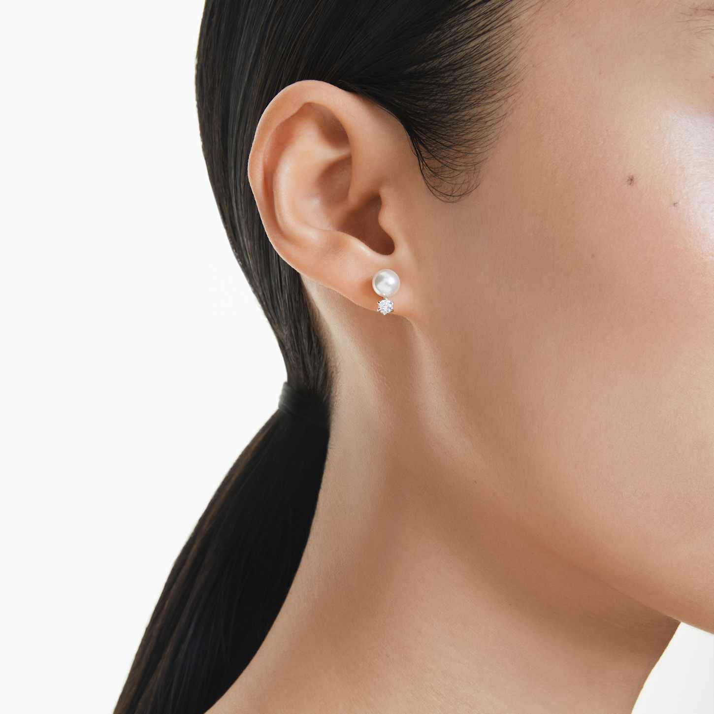 Matrix stud earrings, Crystal pearl, Round cut, White, Rhodium plated