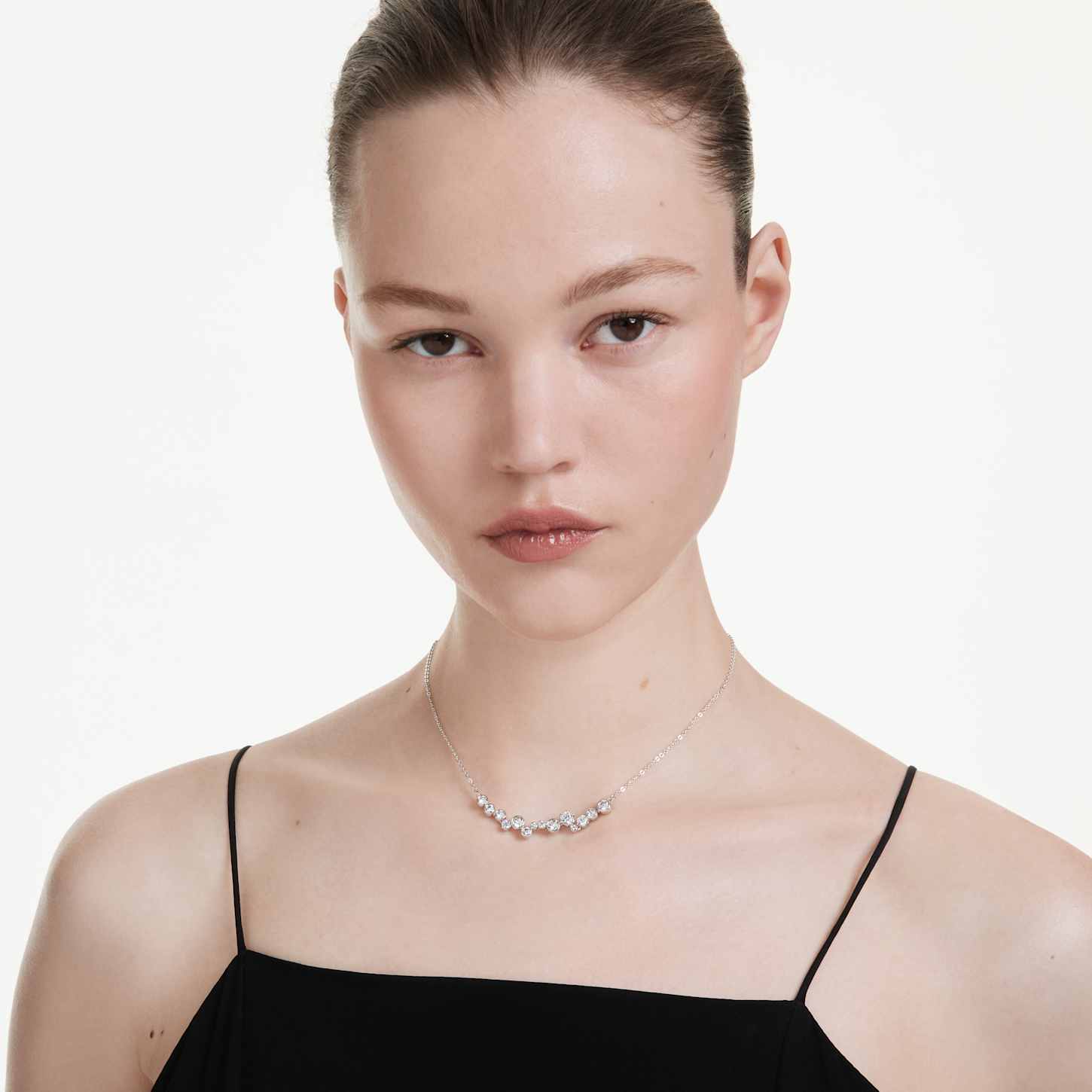 constella-necklace--mixed-cuts