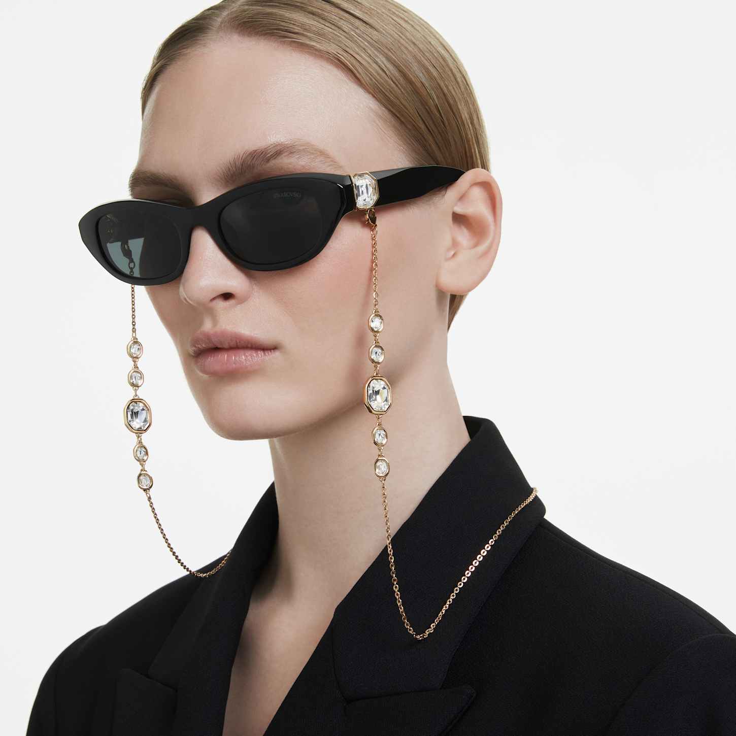 Swarovski ブラック ラウンド サングラス Sunglasses, Square shape, SK6032, Black | Swarovski 小物