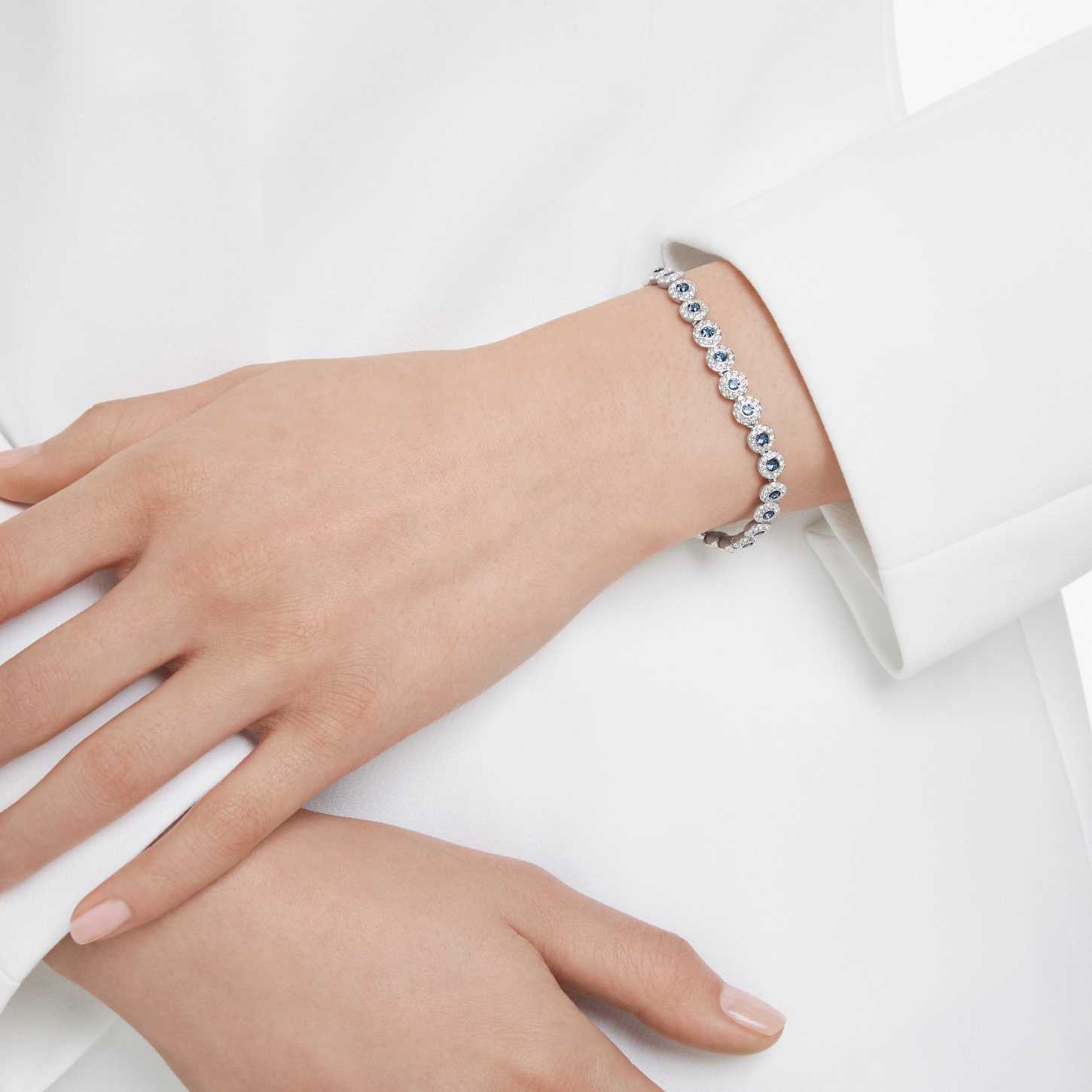 una-angelic-bracelet--round-