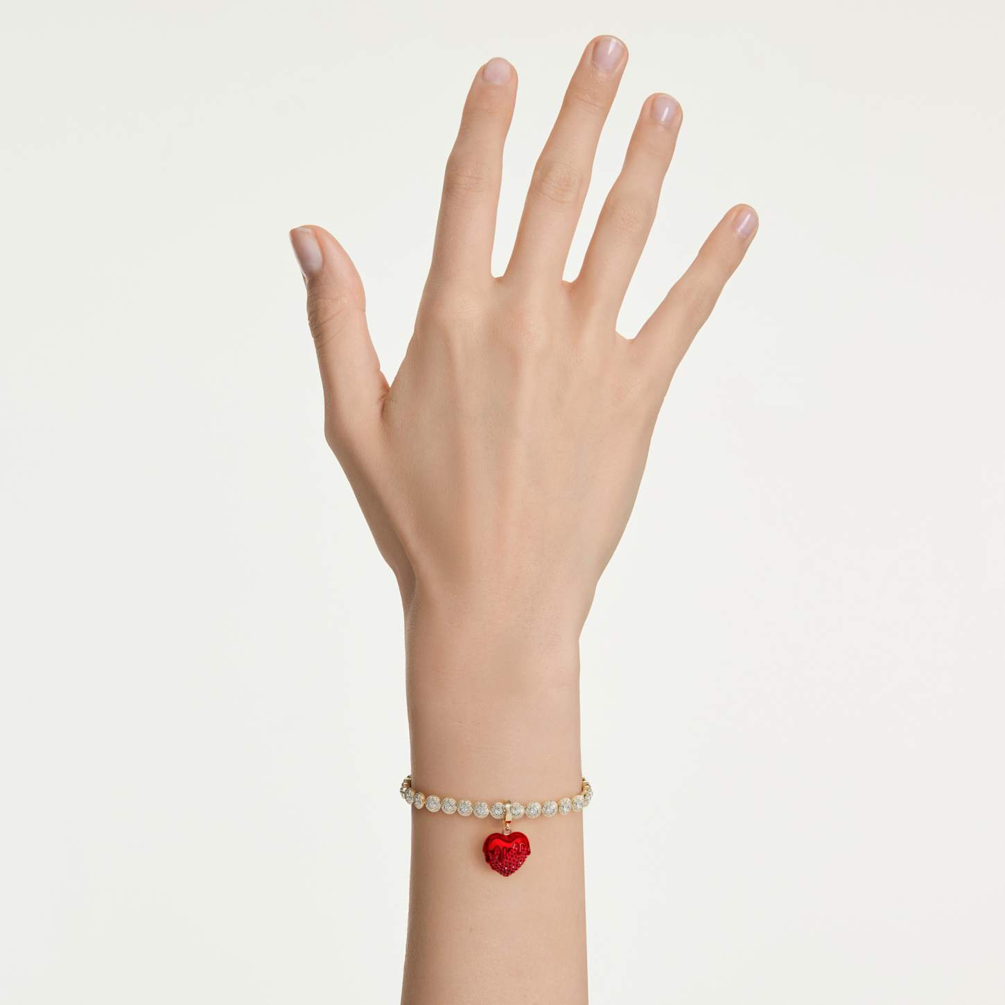 Idyllia charm, Round cut, Heart, Red, Gold-tone plated | Swarovski