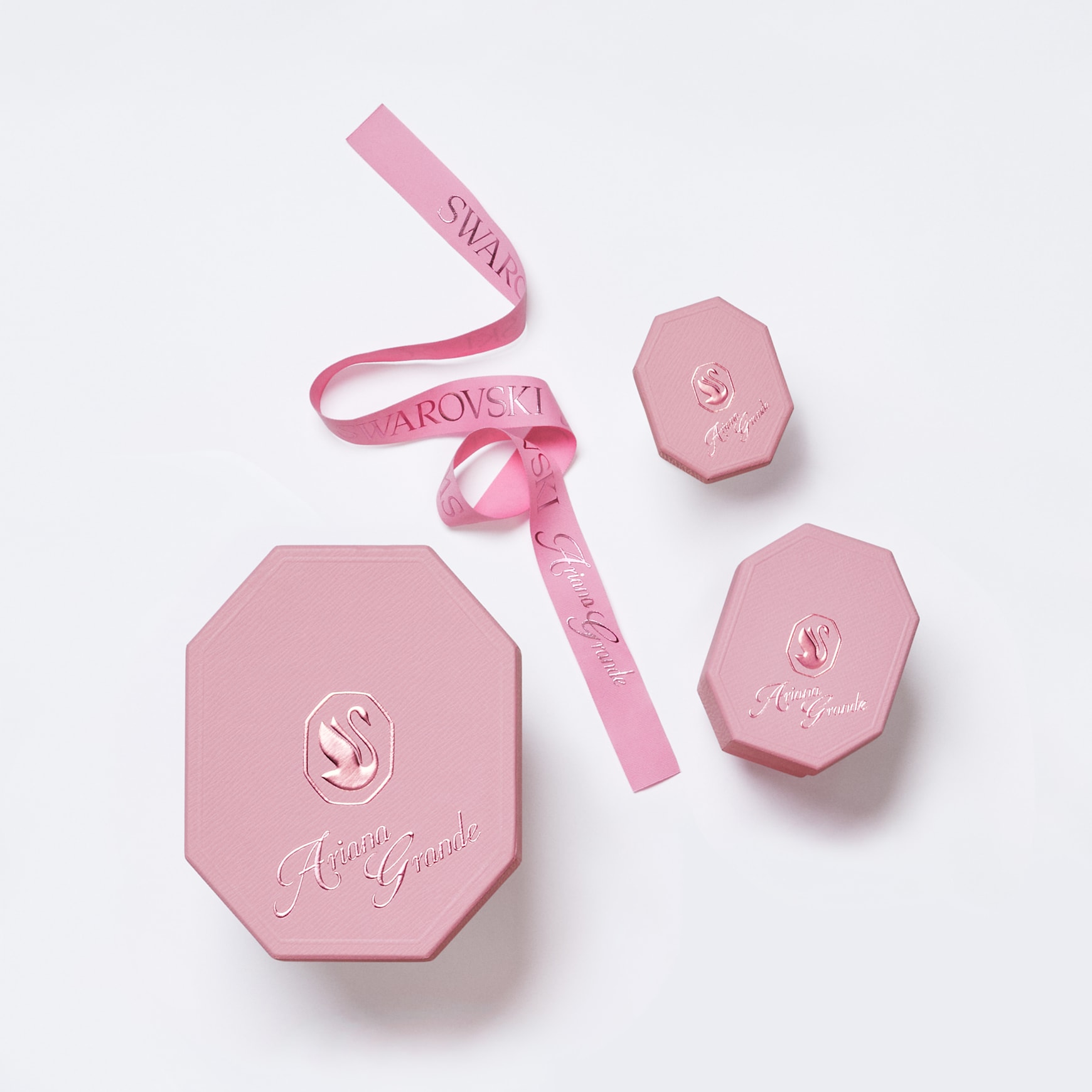 Ariana Grande x Swarovski set, Mixed cuts, Heart, White, Rhodium plated by SWAROVSKI