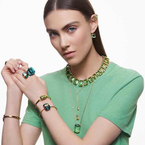 Millenia 链坠, 八角形切割, 绿色, 金色饰面 - Swarovski, 5619491