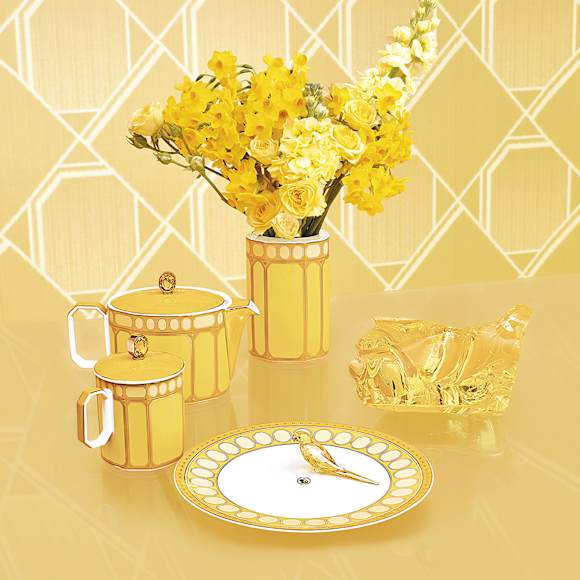 Signum vase, Porcelain, Medium, Yellow - Swarovski, 5635550