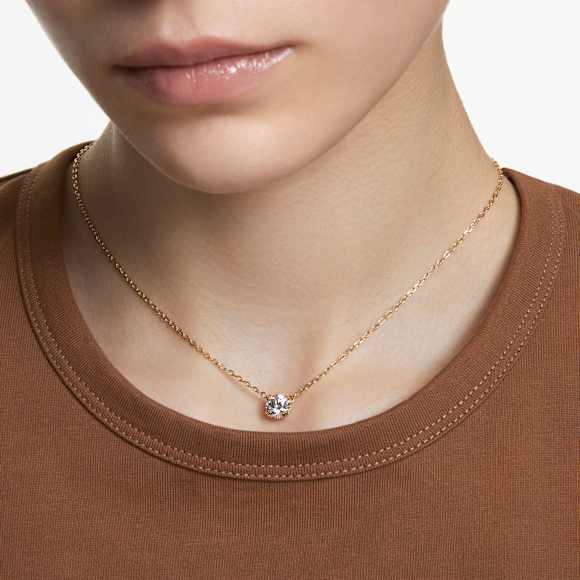 Colgante Stilla, Talla redonda, Blanco, Acabado en oro de 18 quilates - Swarovski, 5636703
