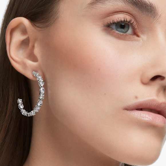 Mesmera Kreolen, Verschiedene Schliffe, Weiß, Rhodiniert - Swarovski, 5672834