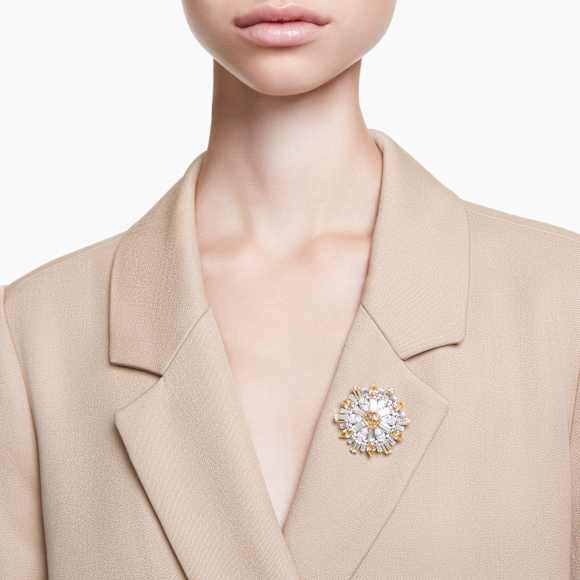 Idyllia Anhänger und Brosche, Verschiedene Schliffe, Blume, Lang, Gelb, Rhodiniert - Swarovski, 5679947