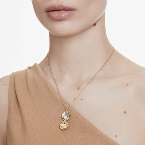 Idyllia pendant, Crystal pearl, Shell, White, Gold-tone plated - Swarovski, 5683966
