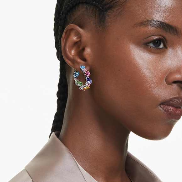 Anneaux d'oreilles Gema, Design asymétrique, Tailles variées, Petites, Multicolores, Métal rhodié - Swarovski, 5692412