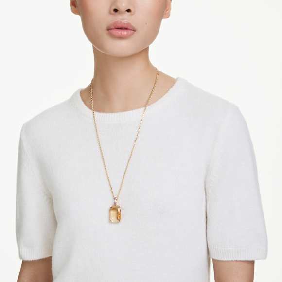 Millenia จี้สร้อยคอ, เจียระไนทรงแปดเหลี่ยม, คาราเมล, เคลือบโทนสีทอง - Swarovski, 5725752