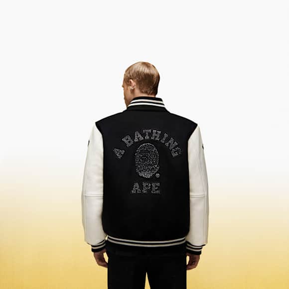 A BATHING APE®シャークフード付きバーシティージャケット, ブラック