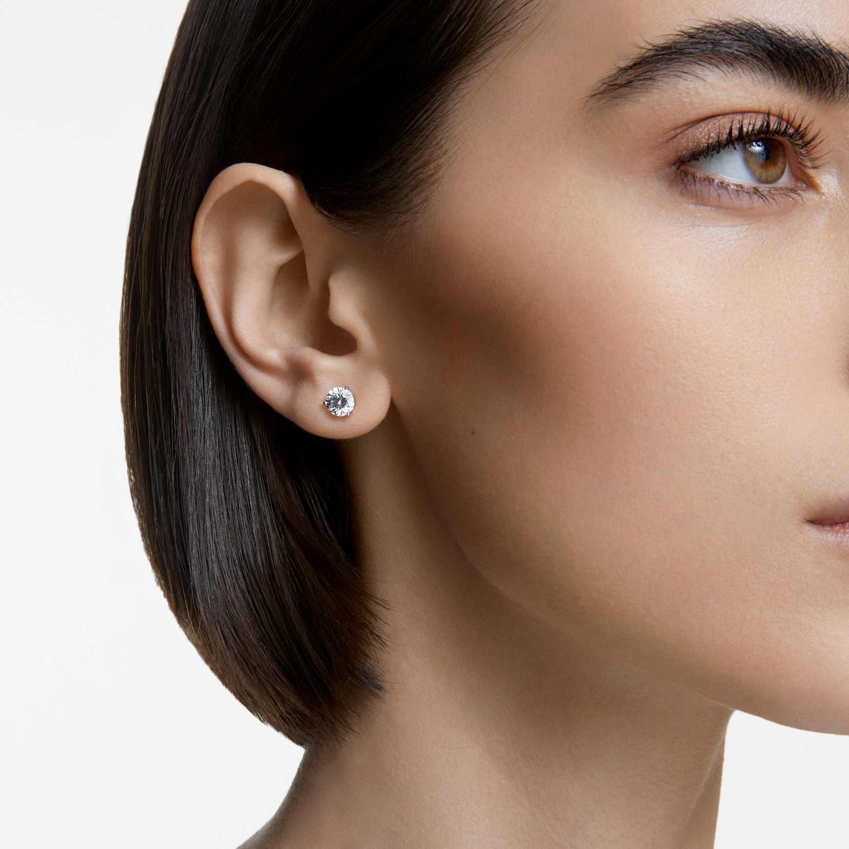 Stilla stud earrings, Round cut, White