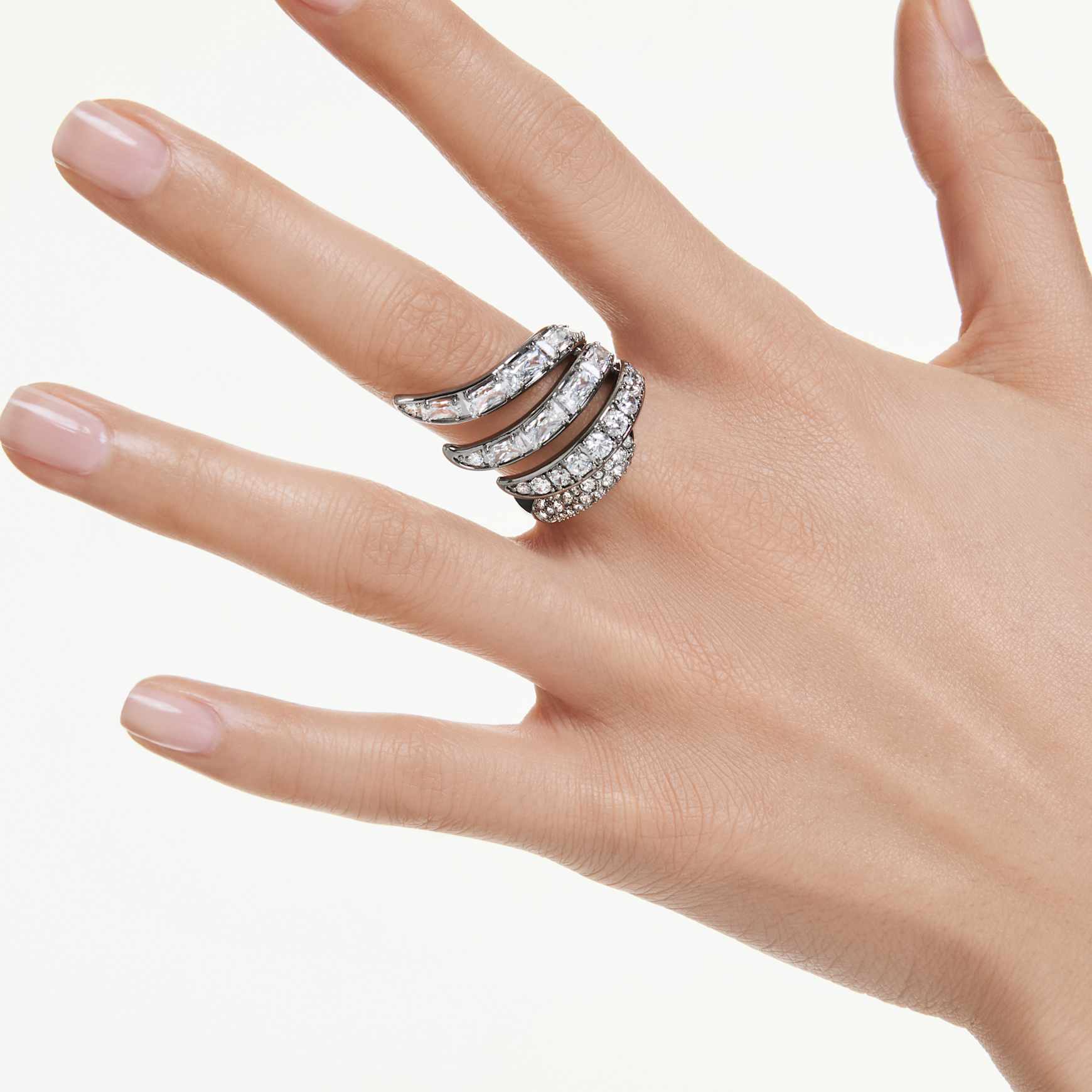 The Vienna Collection ring, Swan, White, Ruthenium plated by SWAROVSKI