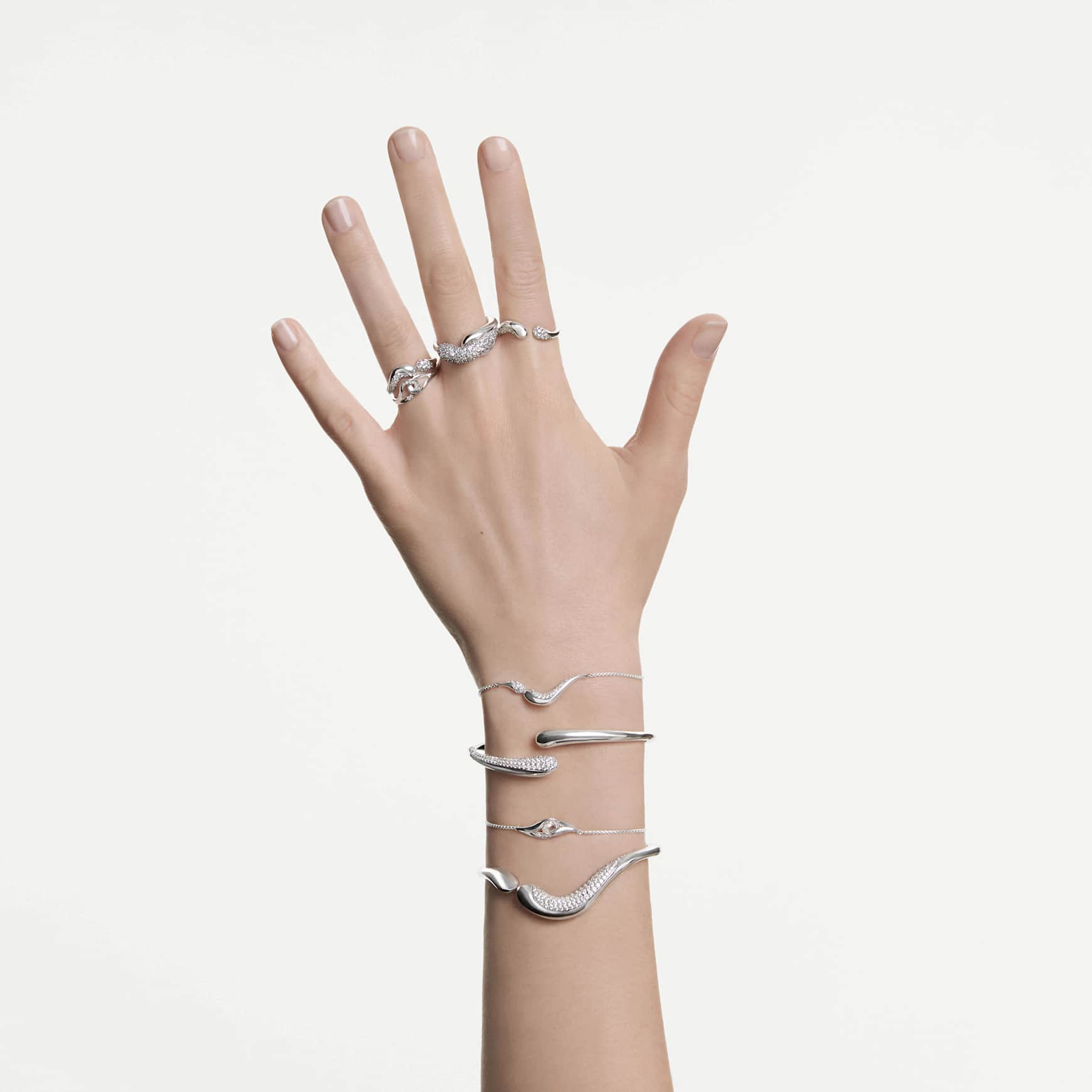 Classica ring, Round cut, Interlocking, White, Sterling silver