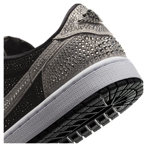 Zapatillas Air Jordan 1 Retro Low OG de mujer con cristales Swarovski, Negras - Swarovski, 5747233