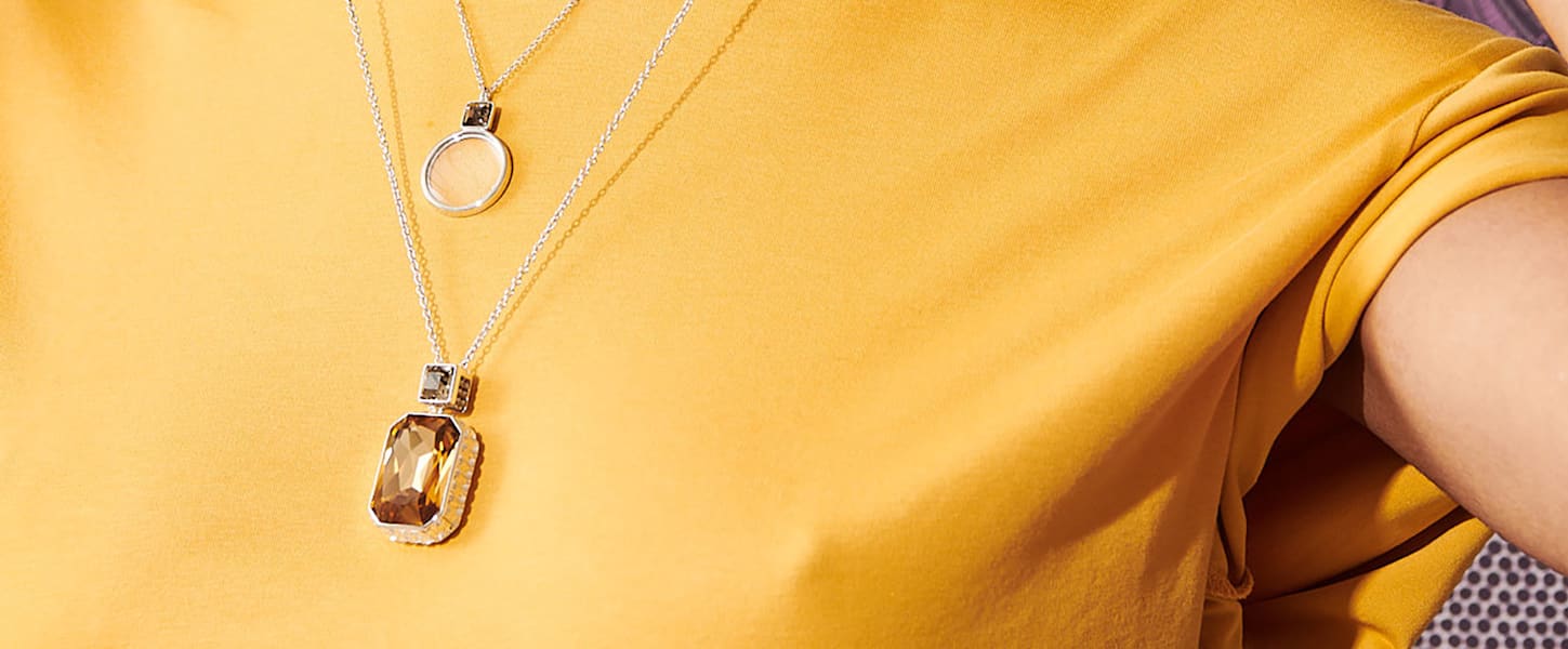 Elegance of Africa Anniversary Pendant Set | Swarovski AA