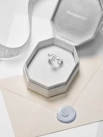 What types of rings can you give as a promise ring?