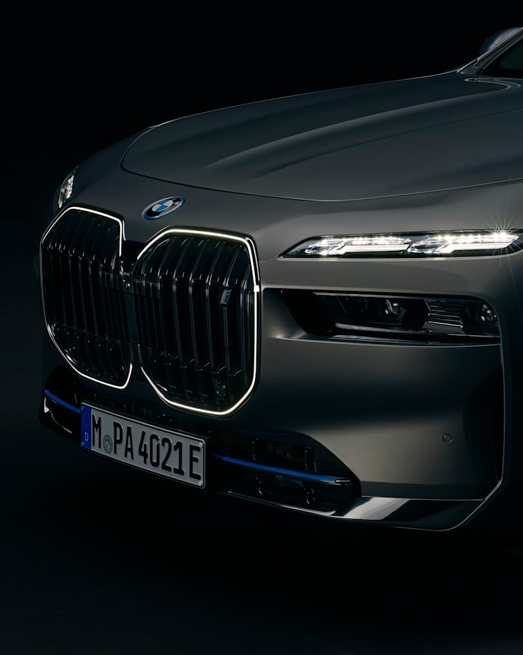  BMW Key Case Modern Line Black : Automotive