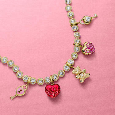 Swarovski's Luxury Charm Collection | Swarovski JP