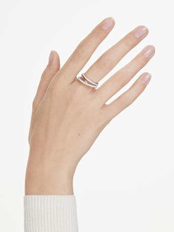 How to mix gold and silver guide by Swarovski